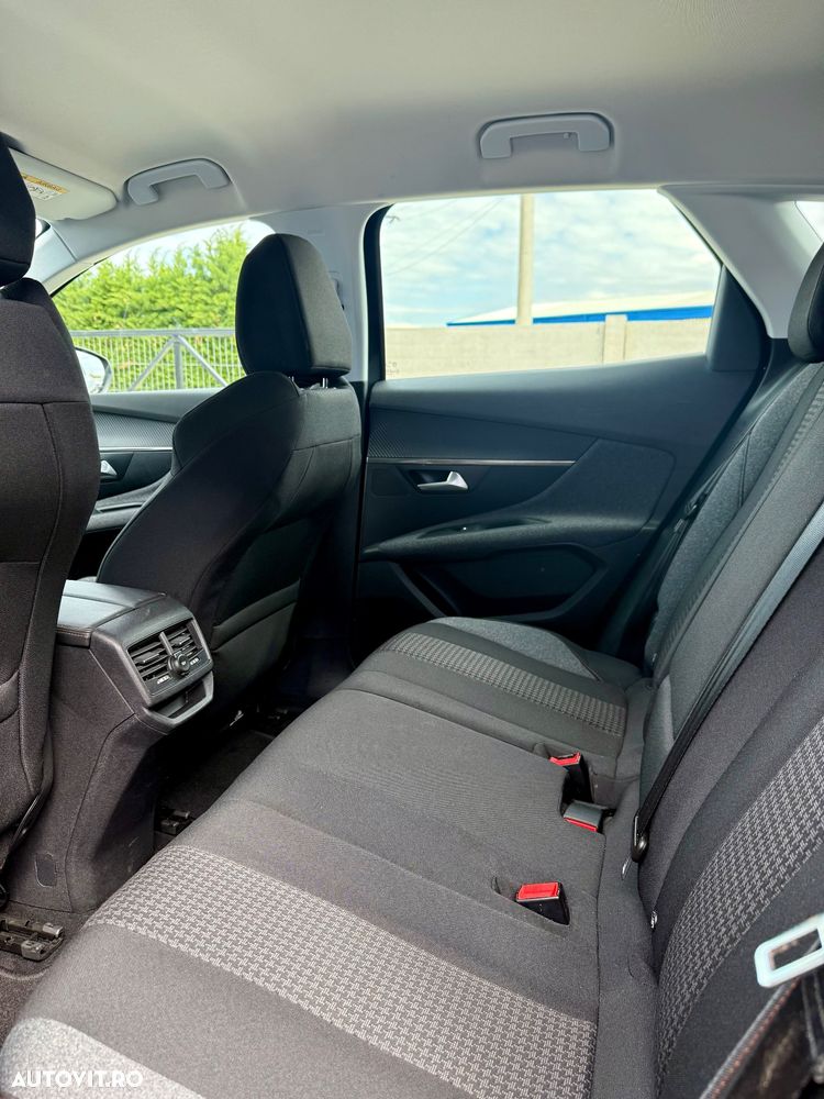 Peugeot 3008 PureTech 130 Stop & Start GPF EAT8 Active Pack - 19