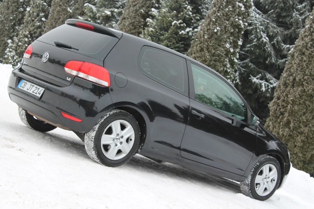 Volkswagen Golf - 16