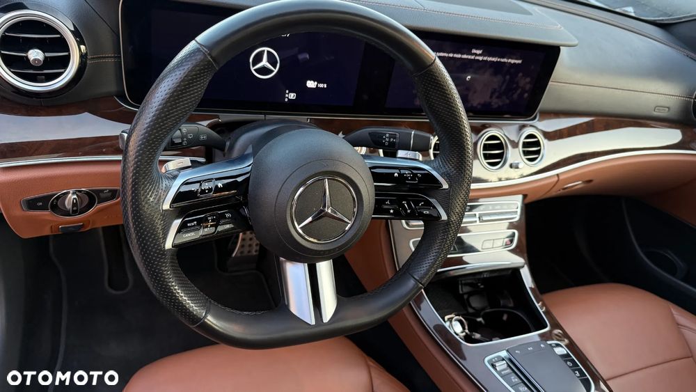 Mercedes-Benz Klasa E 300 de 4Matic 9G-TRONIC AMG Line - 27