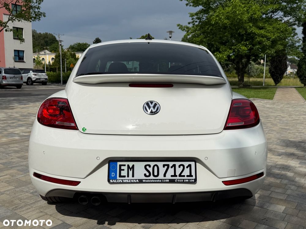 Volkswagen Beetle 2.0 TDI DPF Sport - 5