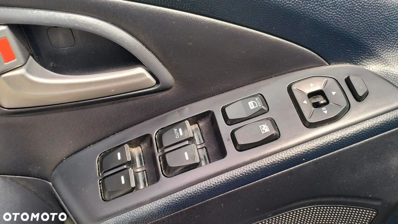 Hyundai ix35 1.6 GDI Classic 2WD - 18