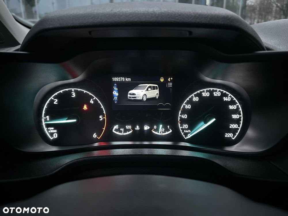 Ford Transit Connect - 21