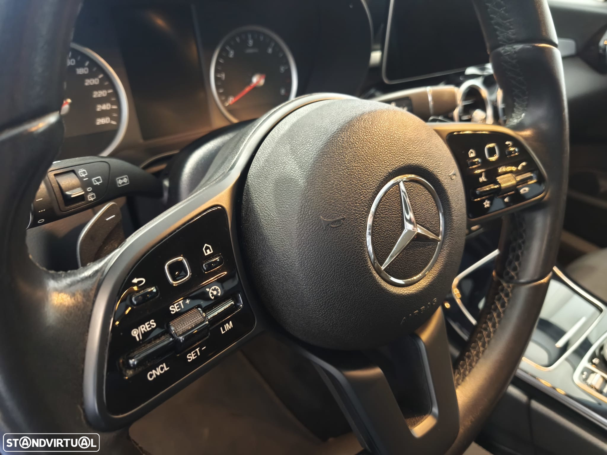 Mercedes-Benz C 220 d - 12