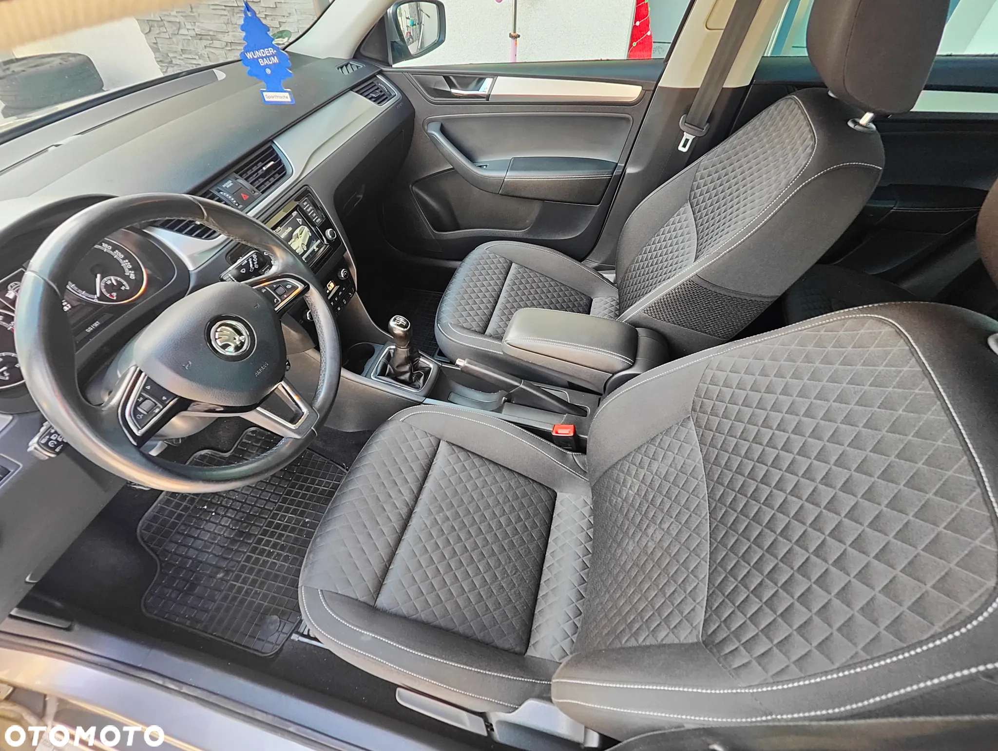 Skoda RAPID Spaceback 1.6 TDI Drive - 13
