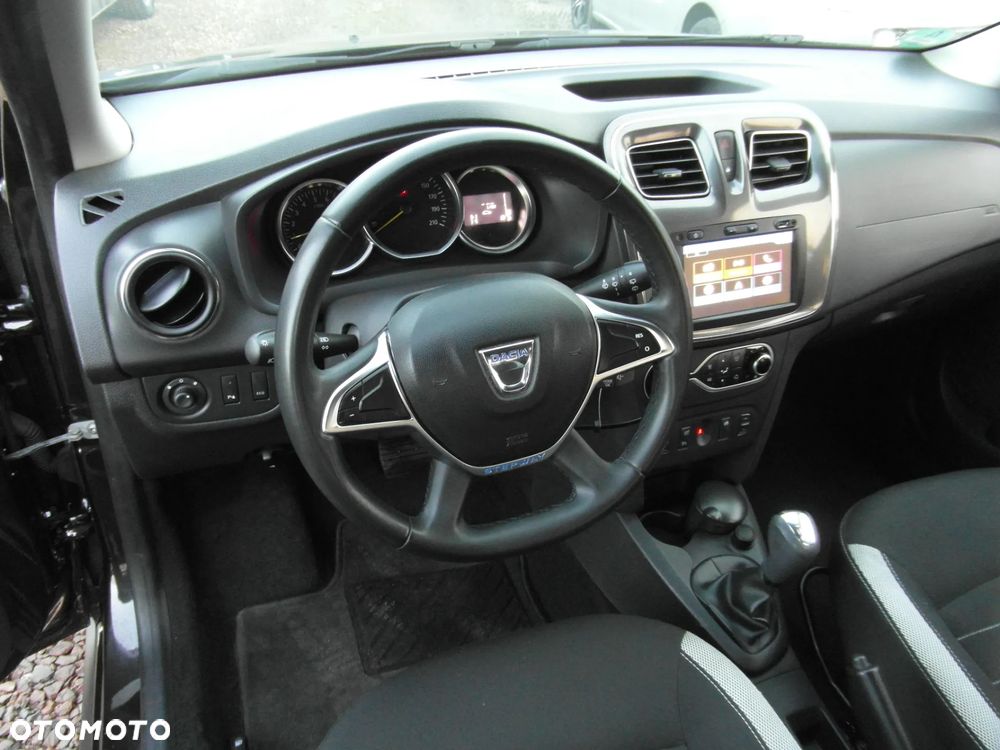 Dacia Sandero Stepway TCe 90 Easy-R S&S Celebration - 22