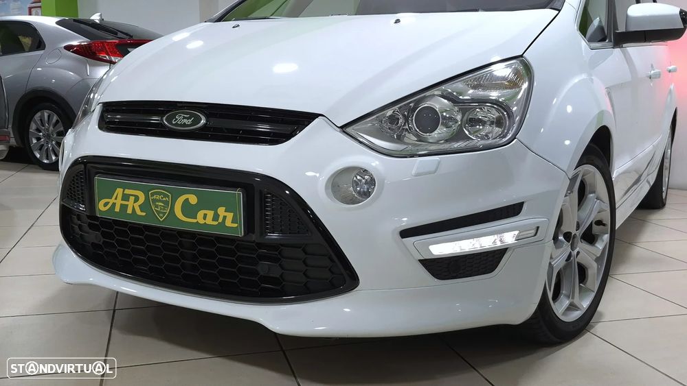 Ford S-Max 2.0 TDCi Titanium 7L - 23