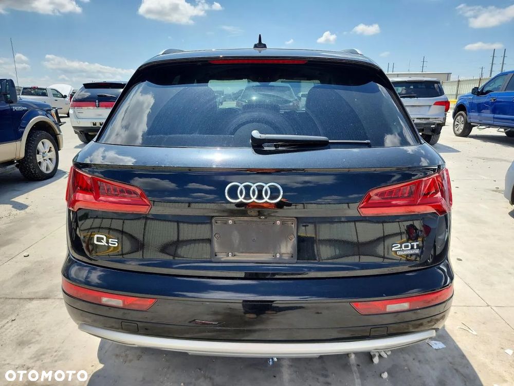 Audi Q5 45 TFSI quattro S tronic sport - 6