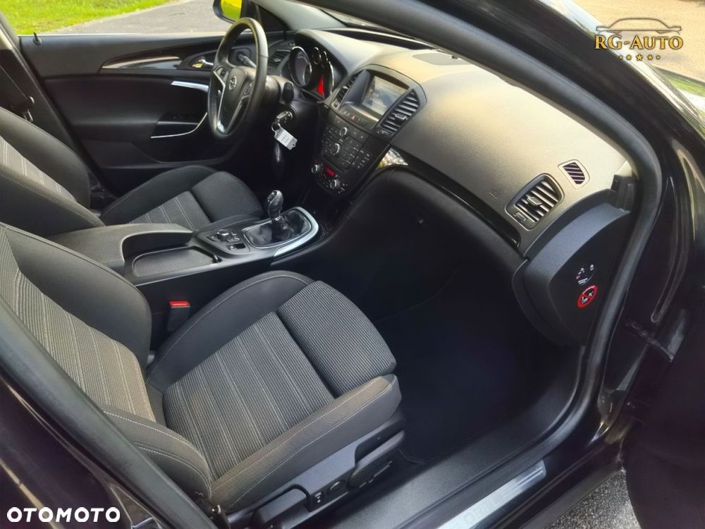 Opel Insignia - 27