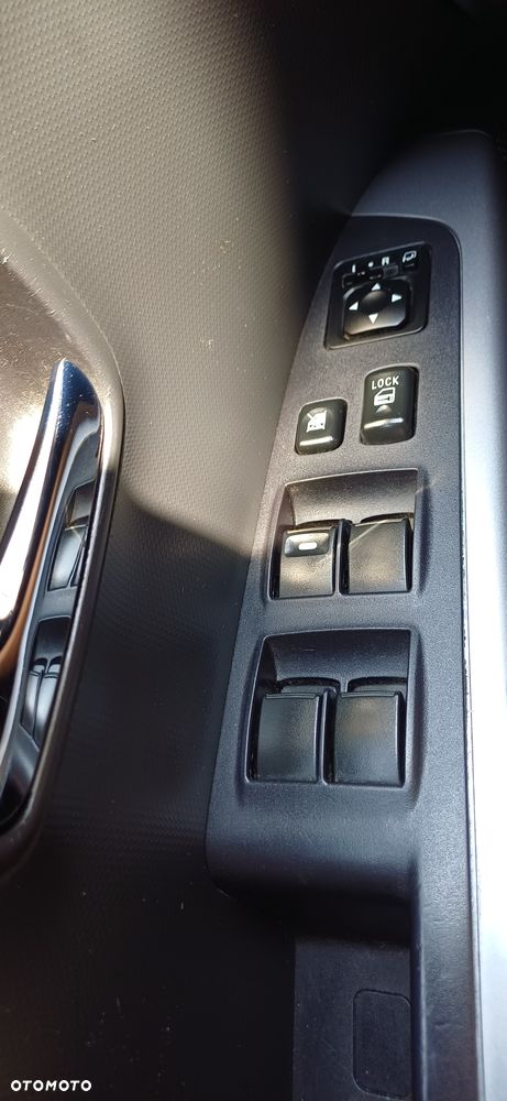 Mitsubishi Outlander 2.0 2WD - 16
