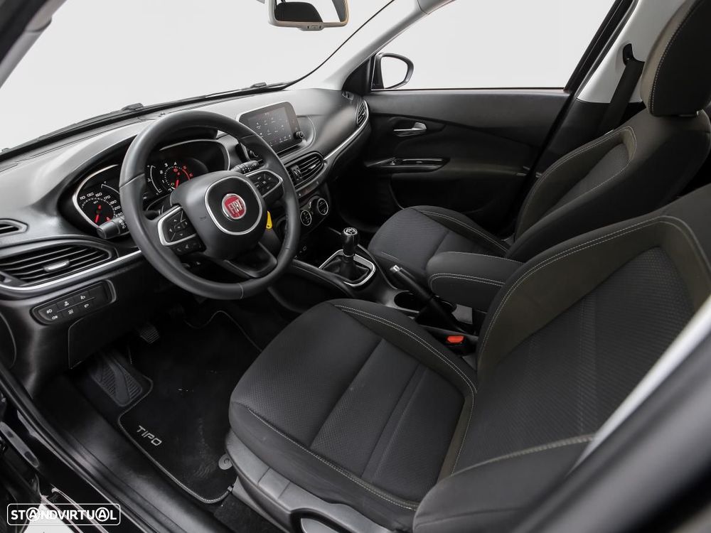 Fiat Tipo Station Wagon 1.3 M-Jet Lounge - 6