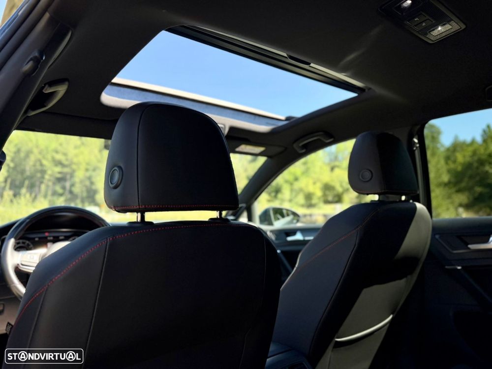 VW Golf 2.0 TSI GTI DSG Performance - 49