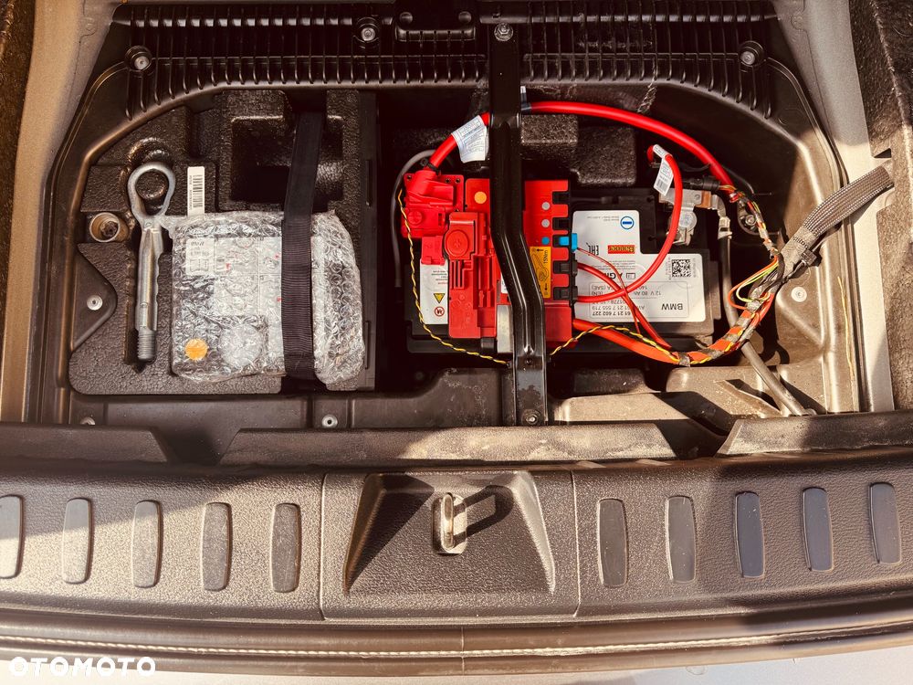 BMW X1 sDrive18d - 18