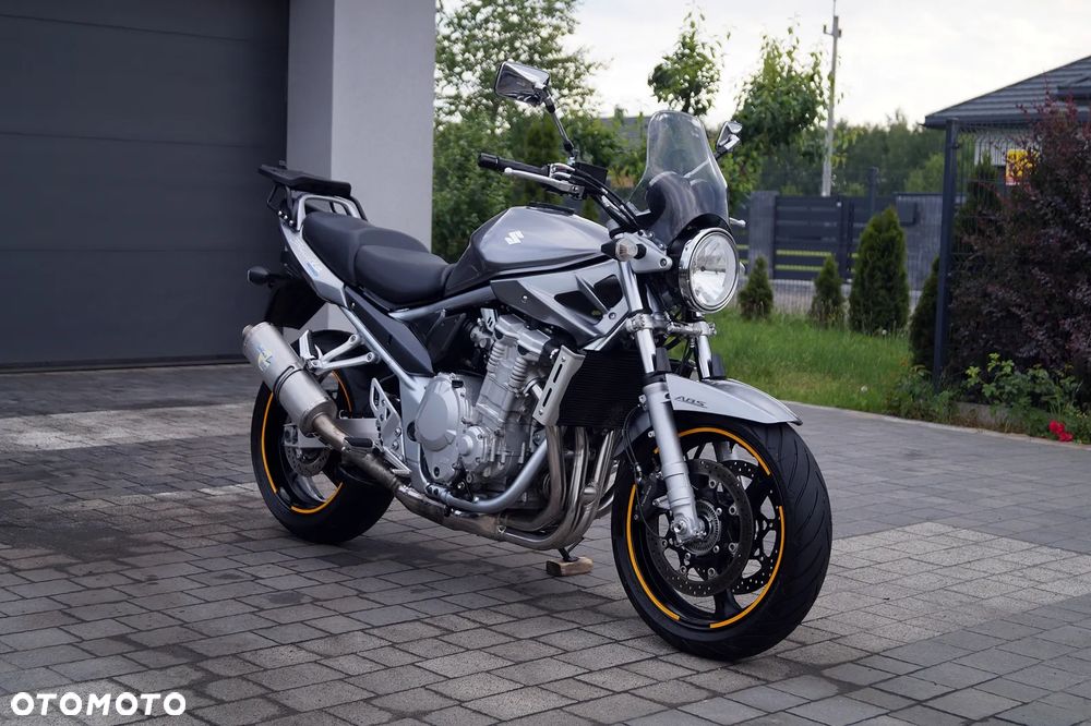Suzuki Bandit - 4