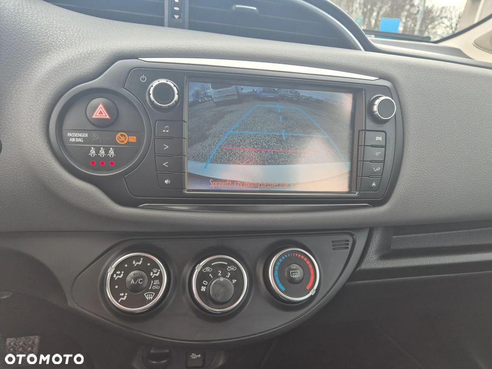 Toyota Yaris 1.33 VVT-i Style - 12