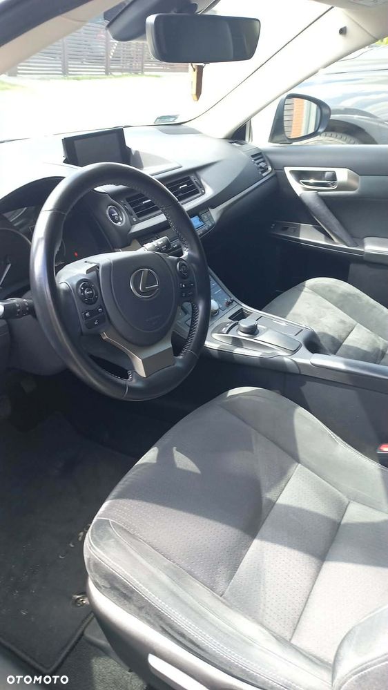 Lexus CT - 6
