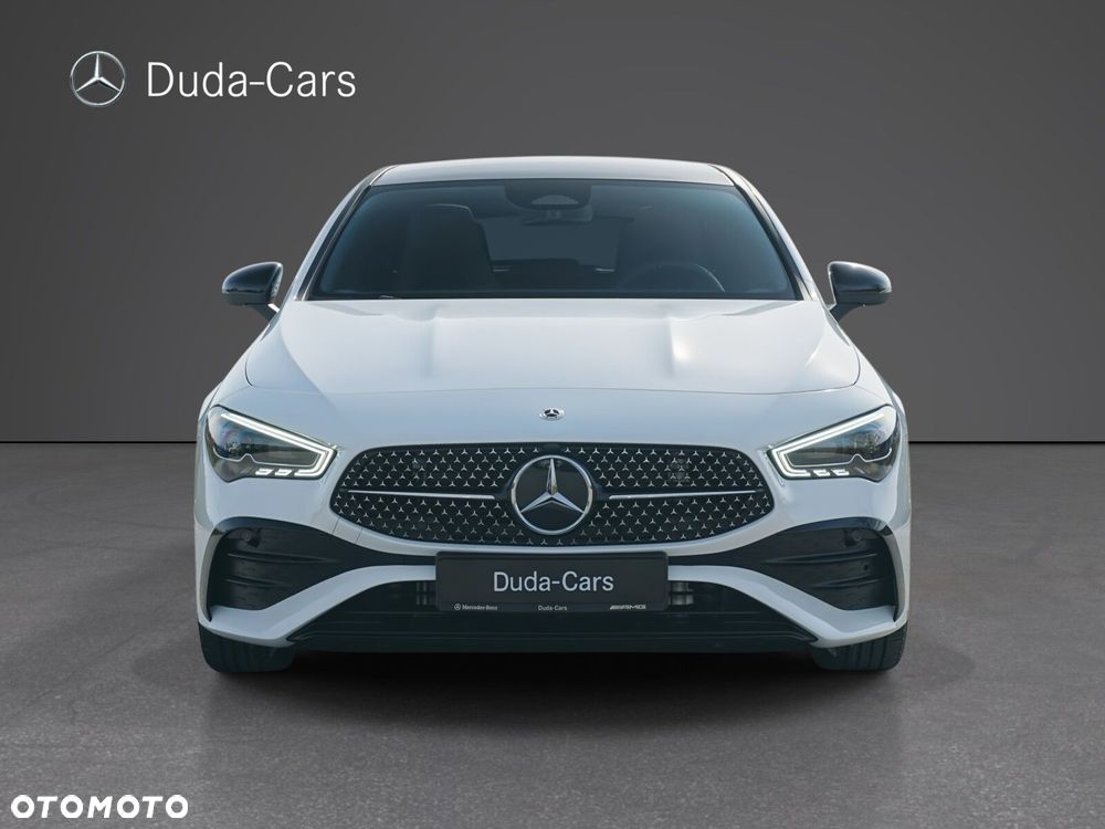 Mercedes-Benz CLA - 4