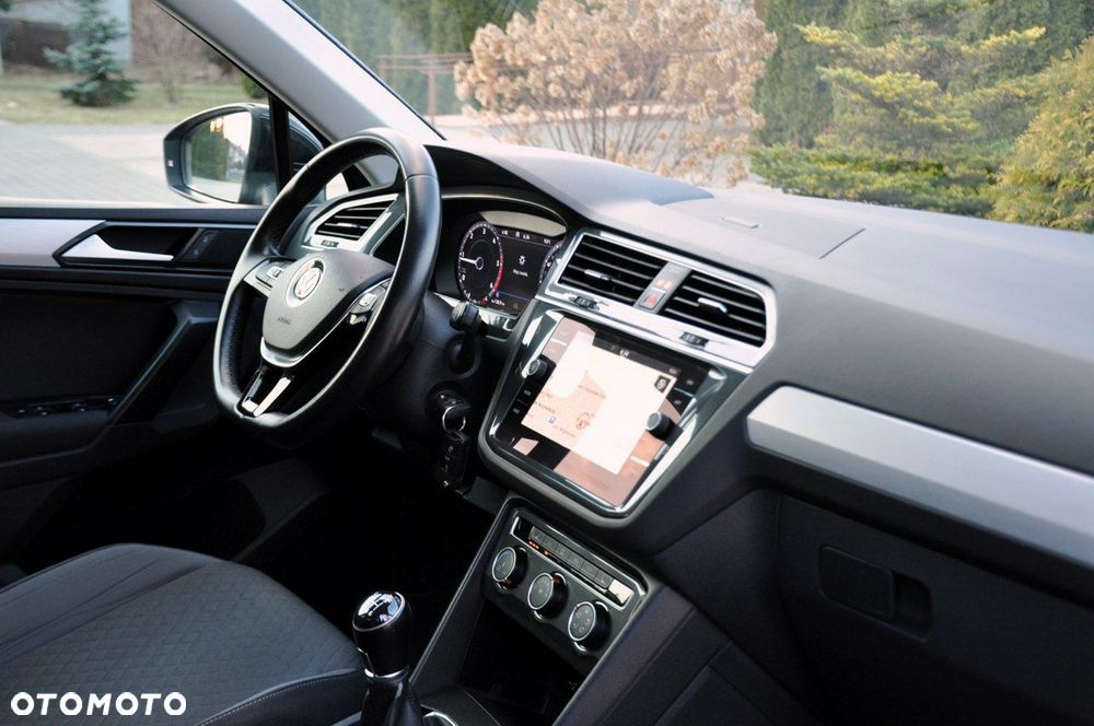 Volkswagen Tiguan - 18