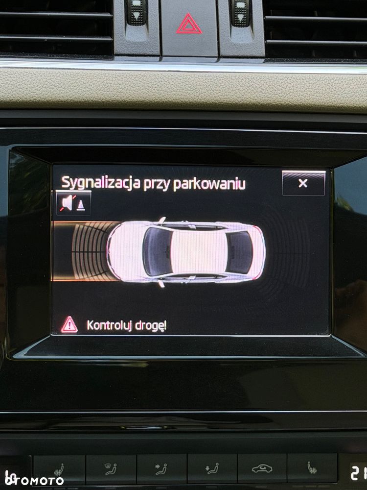 Skoda Octavia 1.8 TSI Elegance DSG - 37