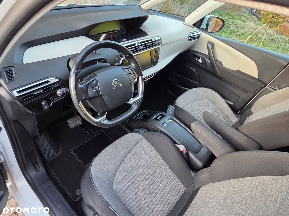 Citroën C4 SpaceTourer - 21