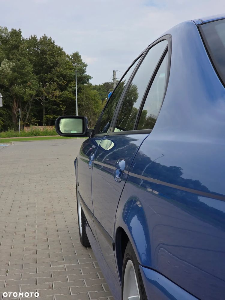 BMW Seria 5 - 10