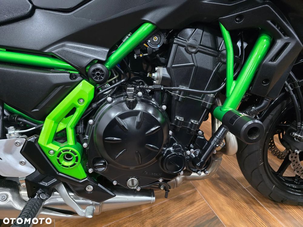 Kawasaki Z 650 - 21