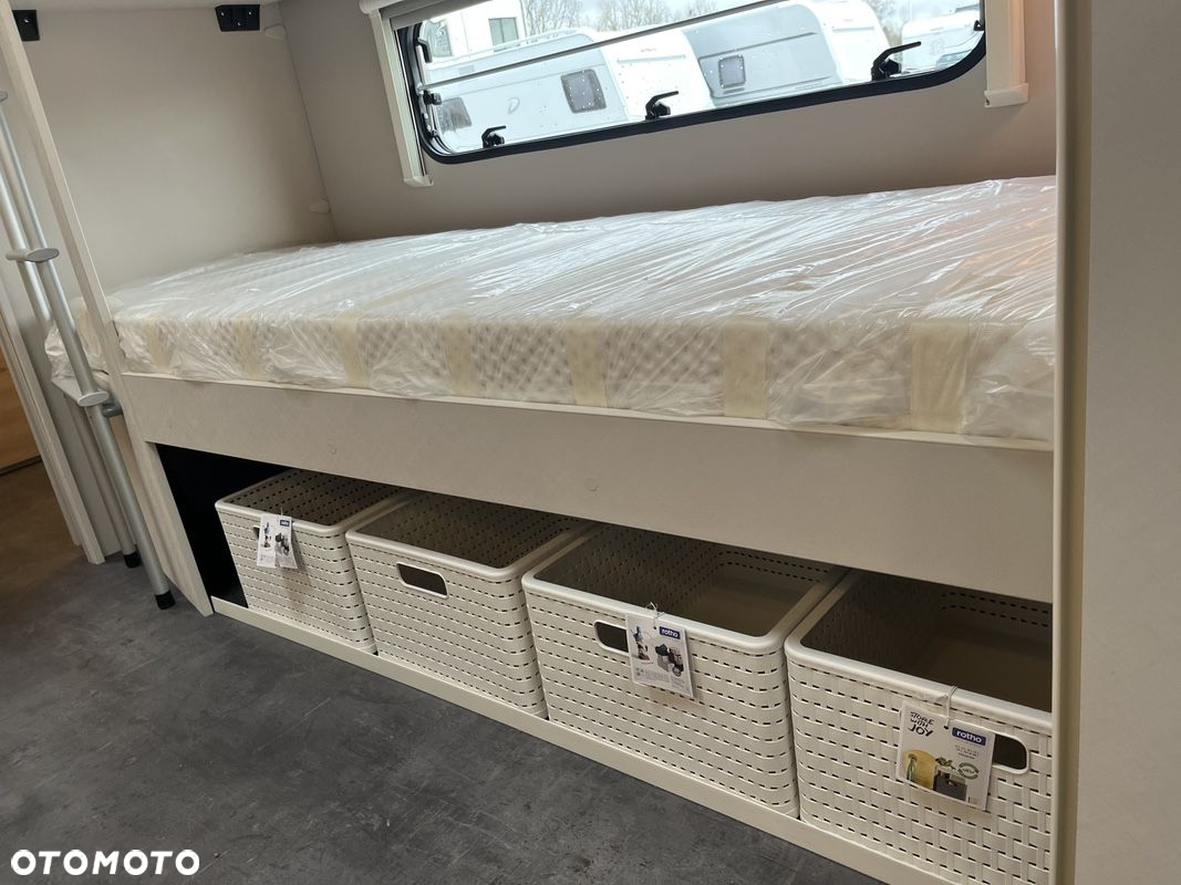 Dethleffs Nomad 730 FKR - 32