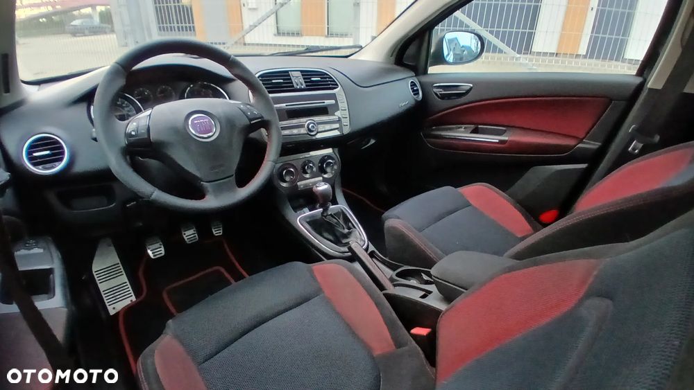 Fiat Bravo 1.4 T-JET 16V Dynamic - 8