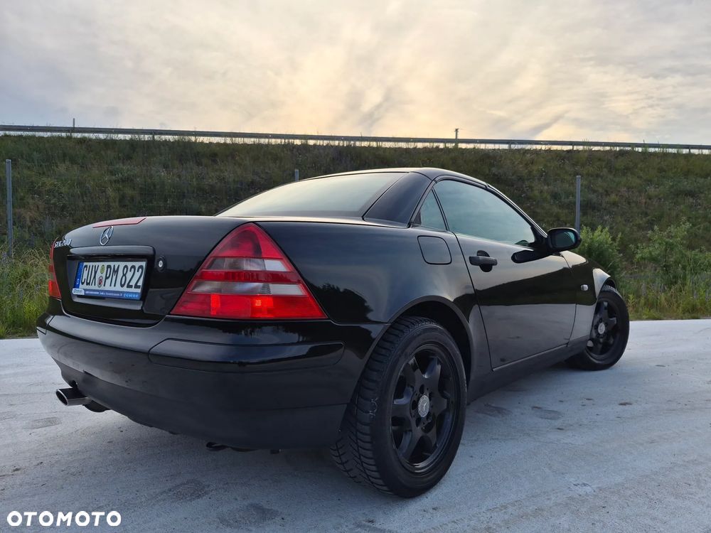 Mercedes-Benz SLK 200 - 5