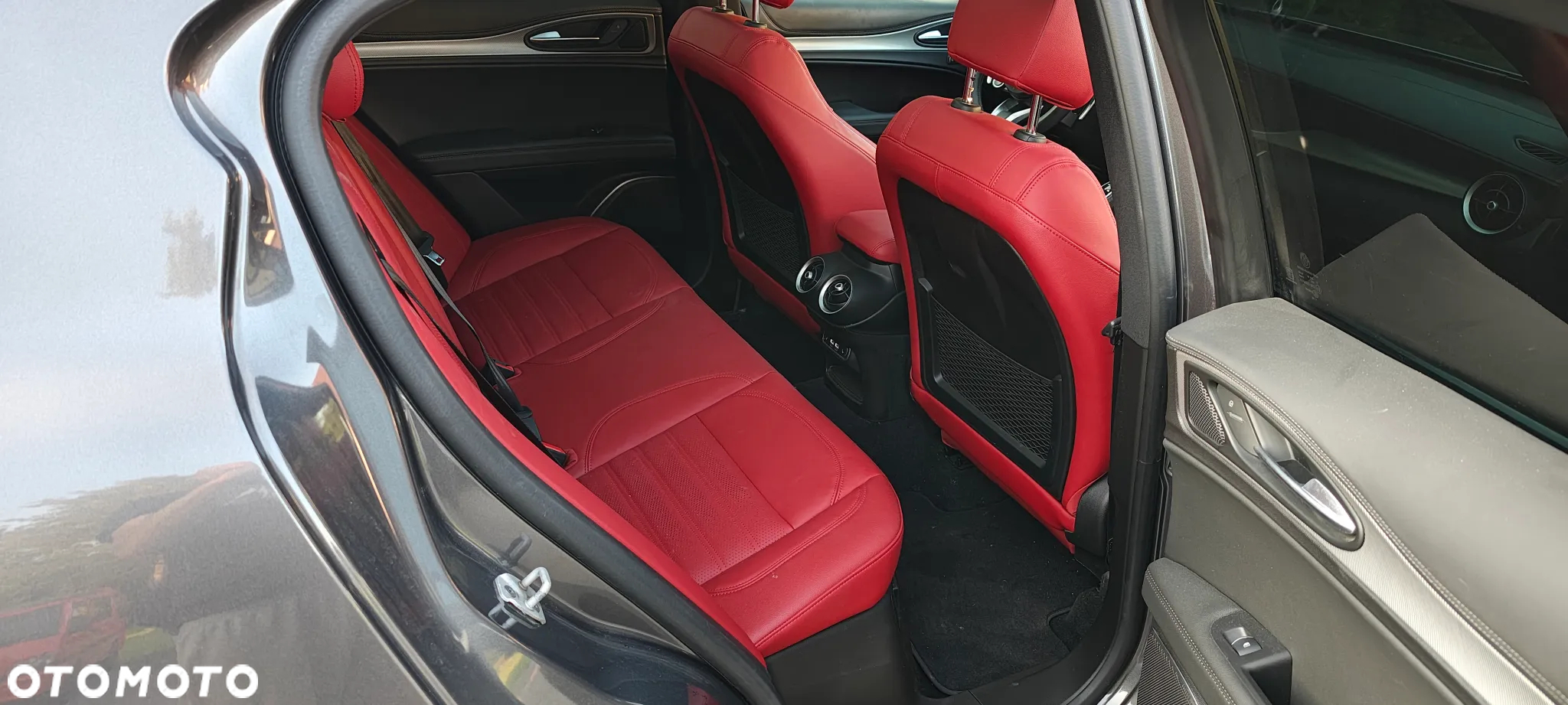 Alfa Romeo Stelvio 2.0 Turbo Veloce TI Q4 - 12