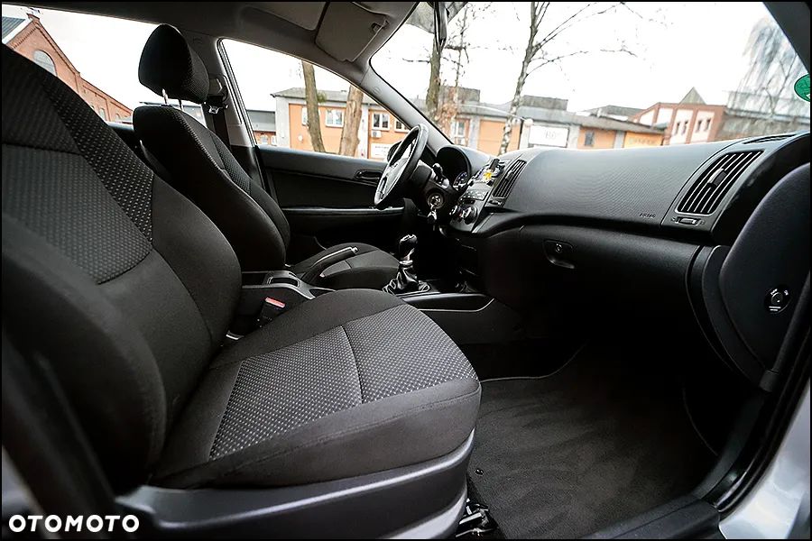 Hyundai i30 1.4 Classic + - 30