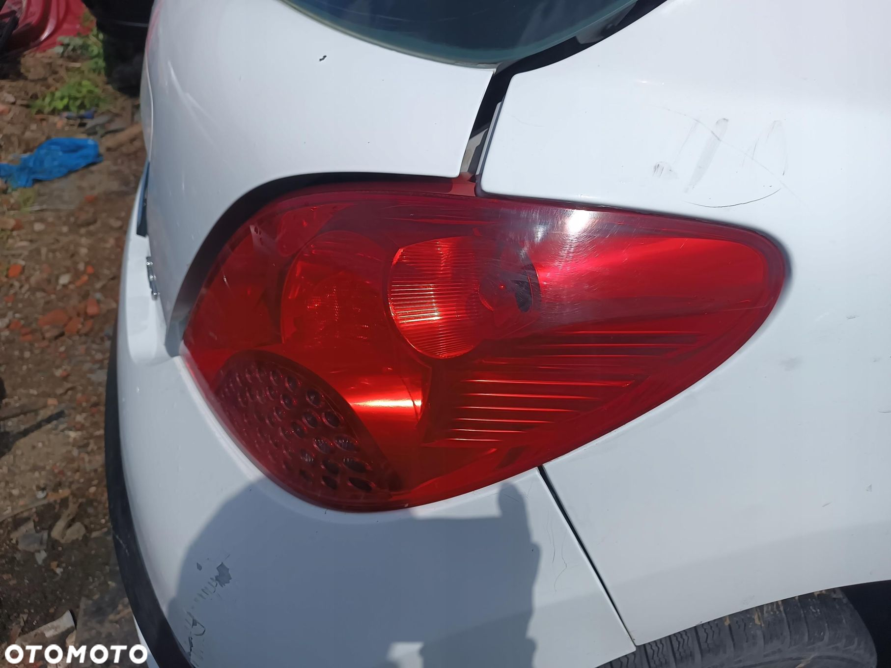 Peugeot 207 06-15 LAMPA TYLNA TYL PRAWA - 2