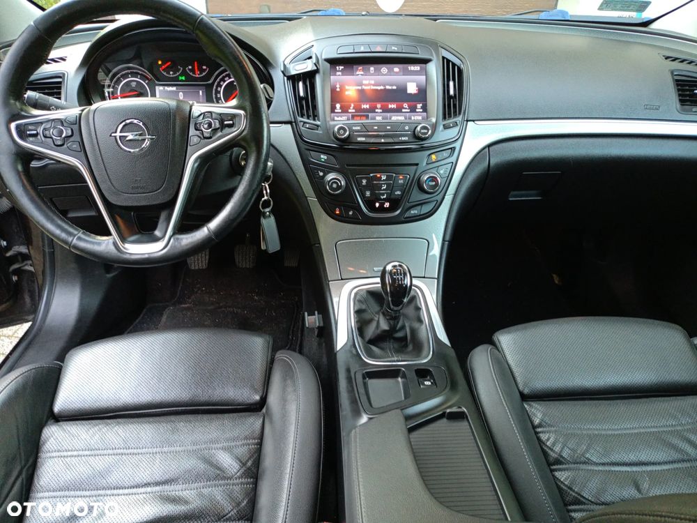 Opel Insignia A Sports Tourer 13-17 - 18
