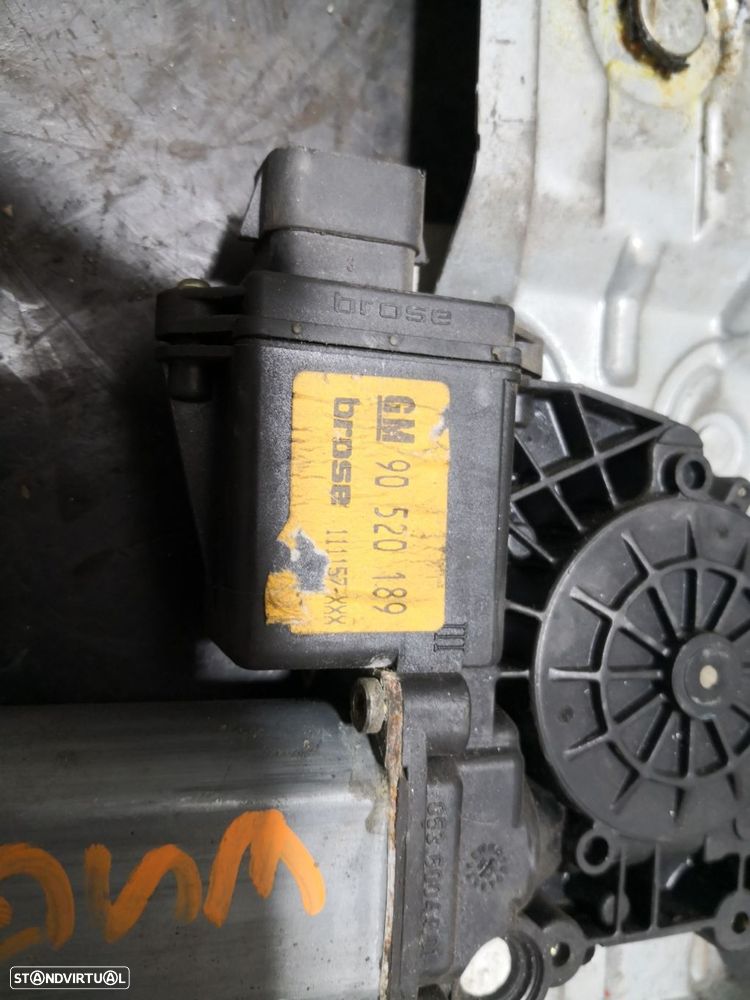 Elevador Frente Esq Electrico Opel Corsa B (S93) - 2