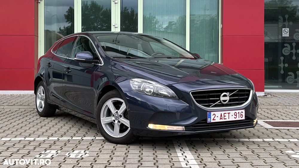 Volvo V40 - 2