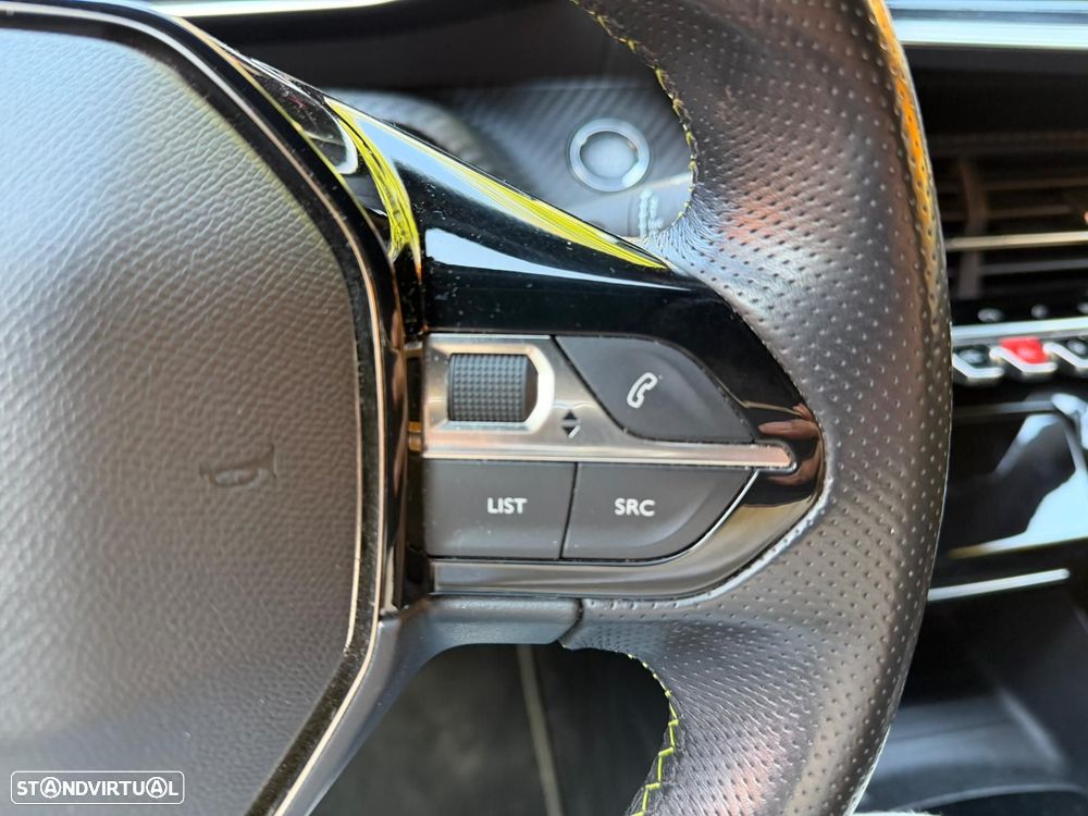 Peugeot 2008 - 14