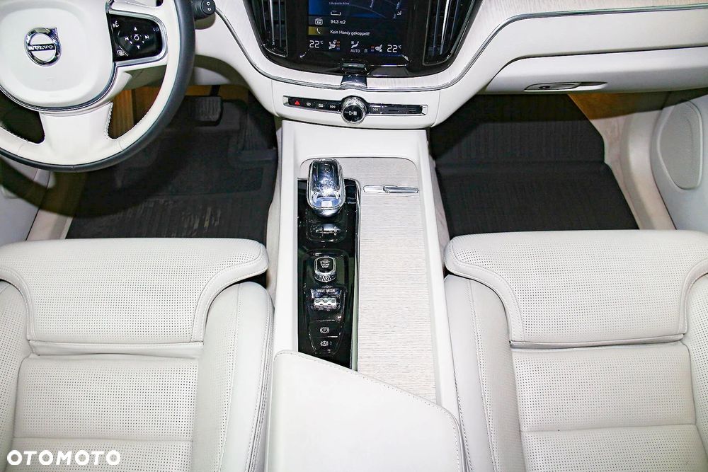 Volvo XC 60 - 10