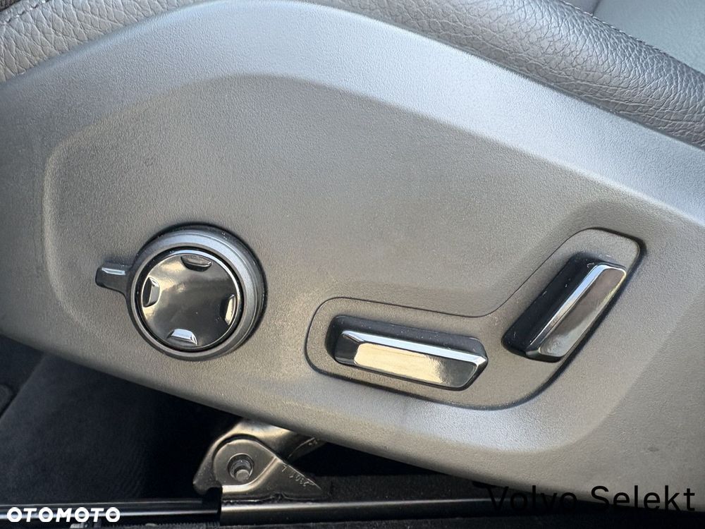 Volvo XC 60 - 10