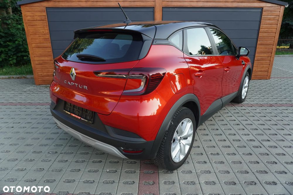 Renault Captur TCe Mild Hybrid 140 GPF TECHNO - 6