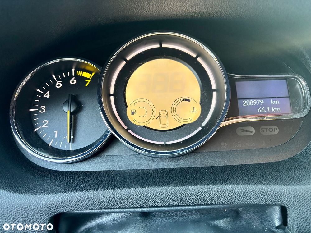 Renault Megane TCe 180 Dynamique - 28