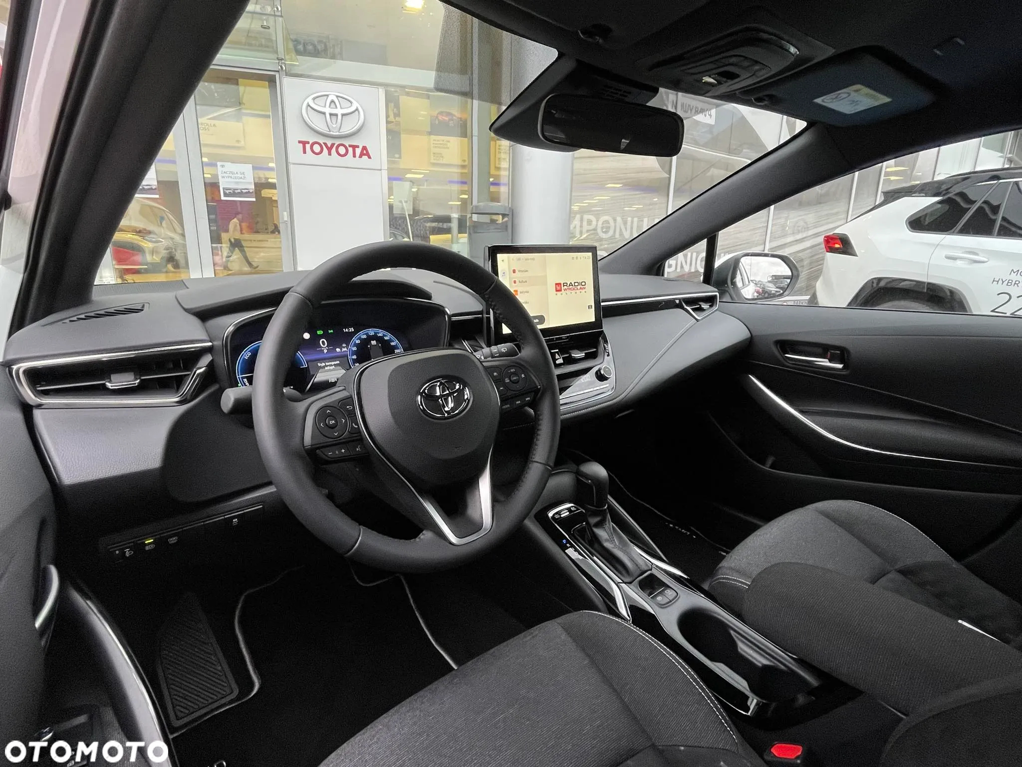 Toyota Corolla 1.8 Hybrid Comfort - 6