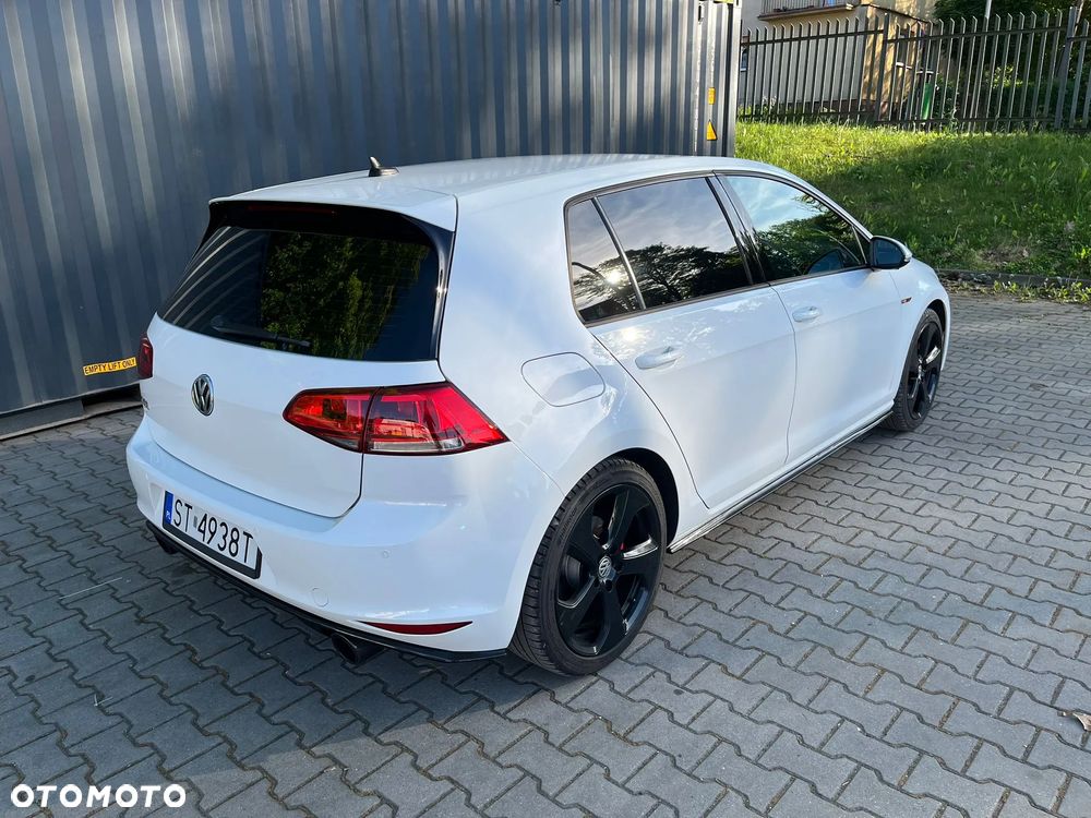 Volkswagen Golf GTI (BlueMotion Technology) DSG - 5