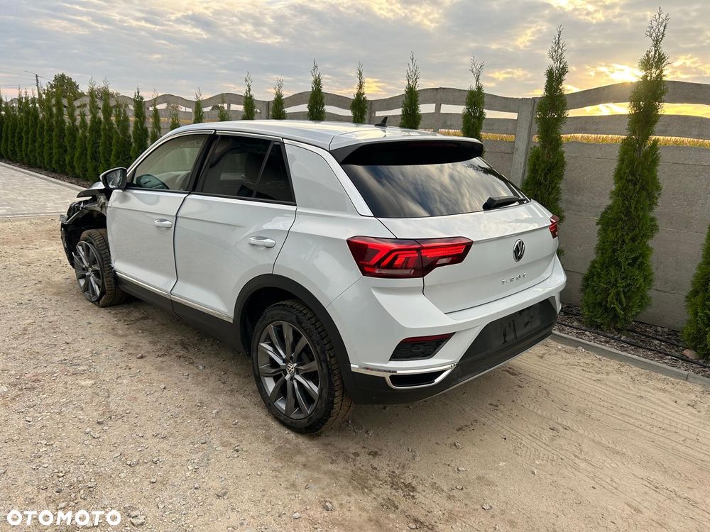 Volkswagen T-Roc - 3