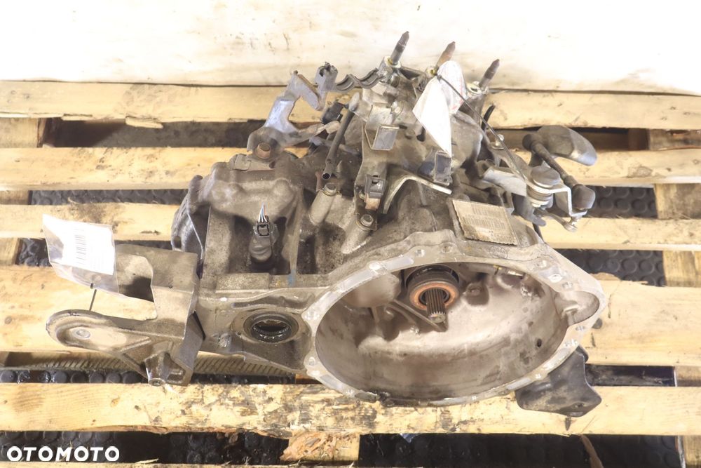 skrzynia biegów 5 biegowa - 5