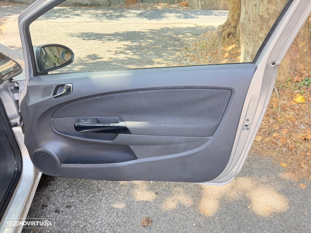 Opel Corsa - 4