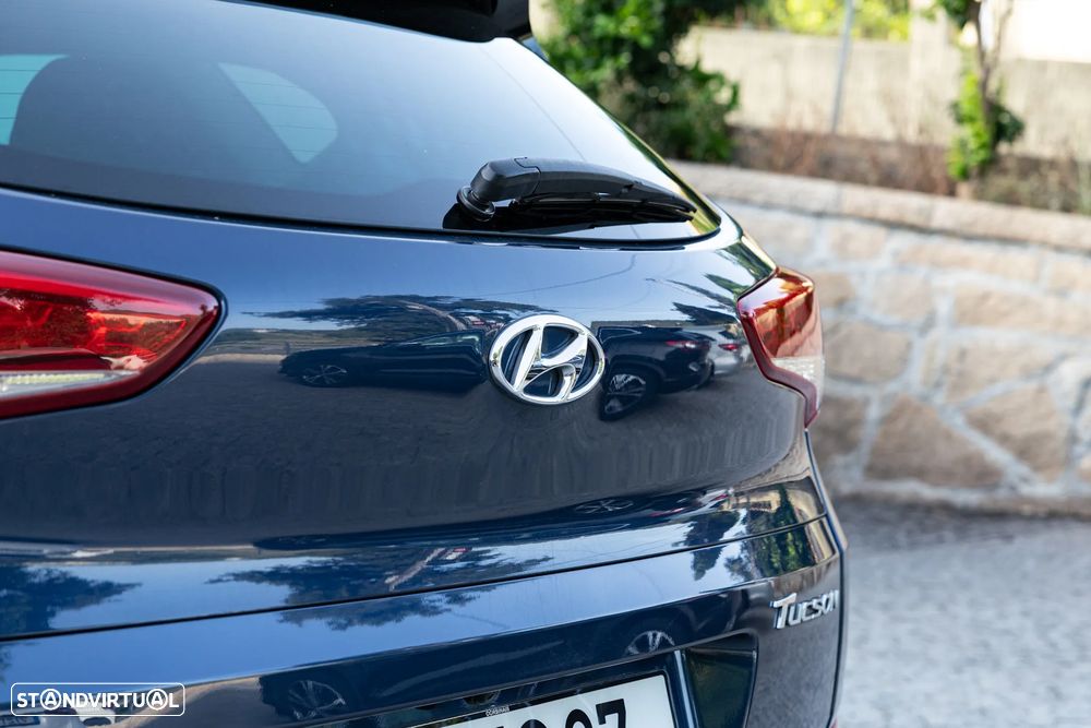 Hyundai Tucson 1.7 CRDi Executive - 11