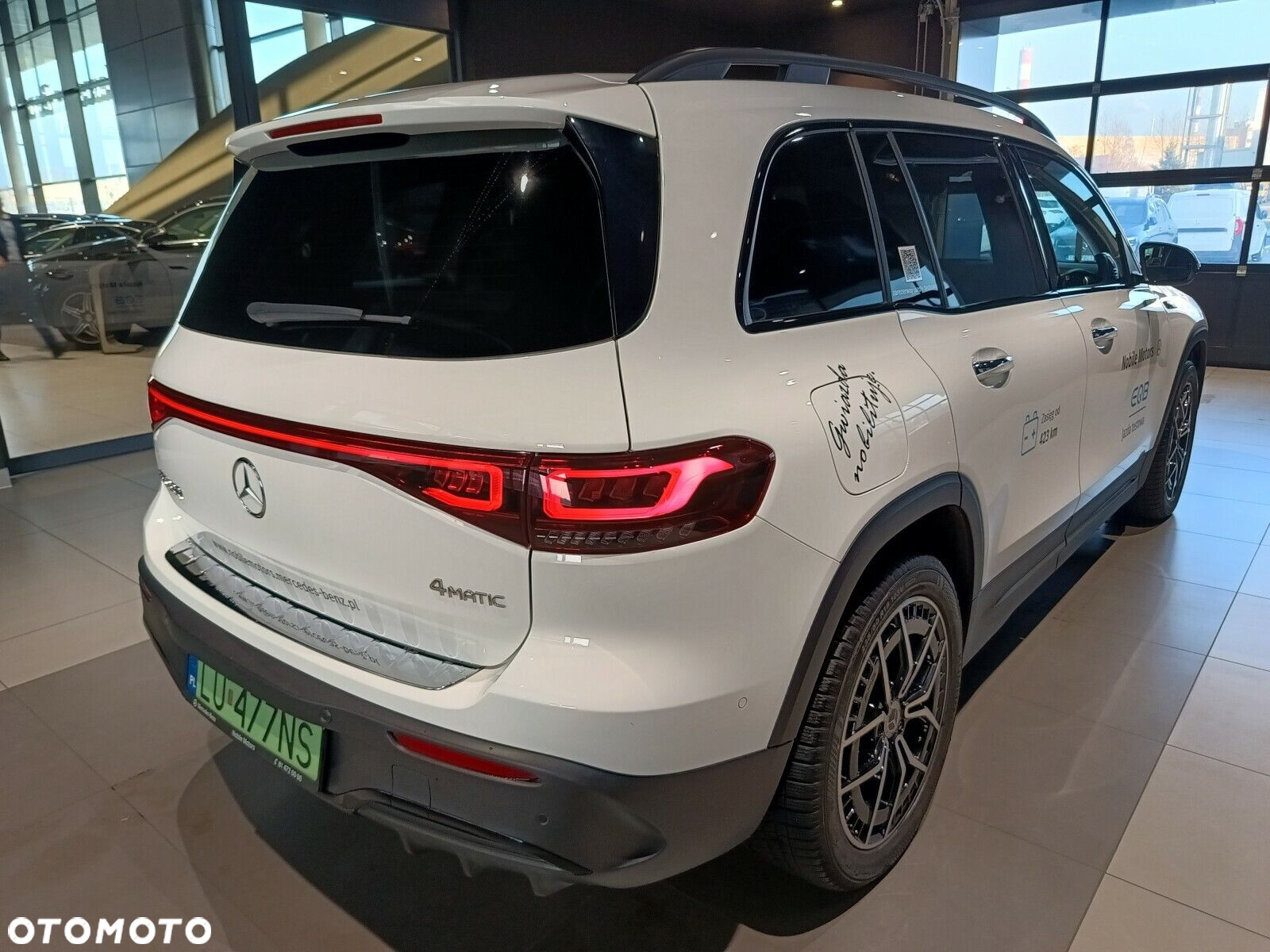Mercedes-Benz EQB - 7