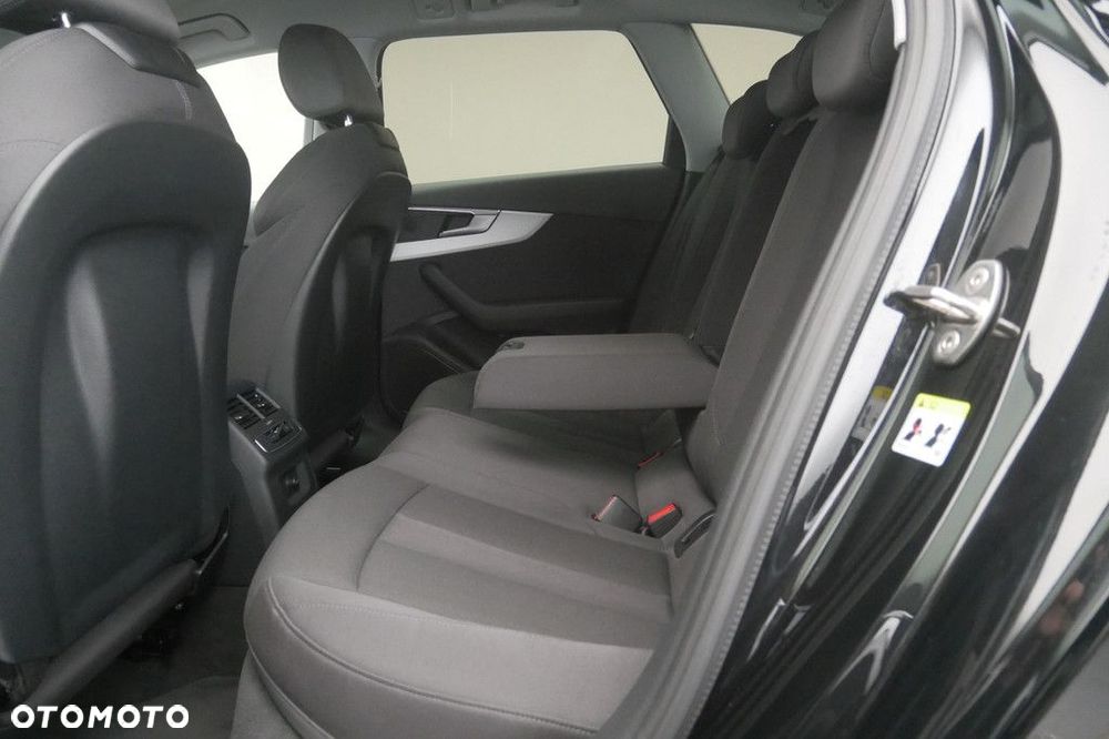 Audi A4 Avant - 15