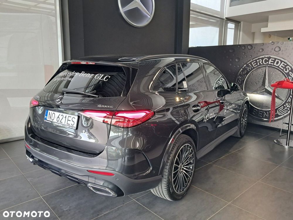 Mercedes-Benz GLC - 25