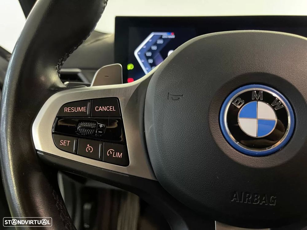BMW 320 e Pack Desportivo M Auto - 21