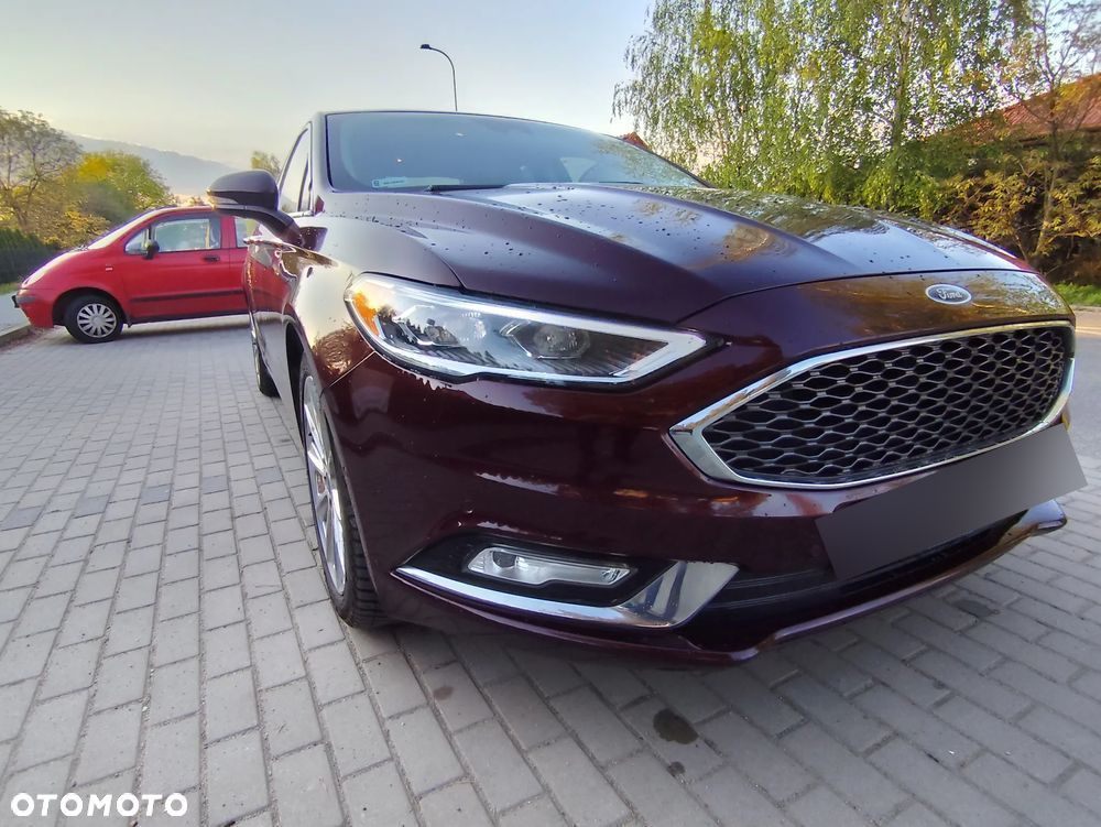 Ford Fusion 2.0 EcoBoost Titanium - 29